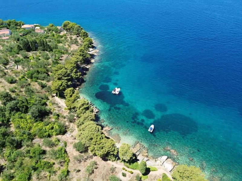 Zadar: 3 Islands Speedboat Tour with Drinks and Diving - What the small speedboat changes