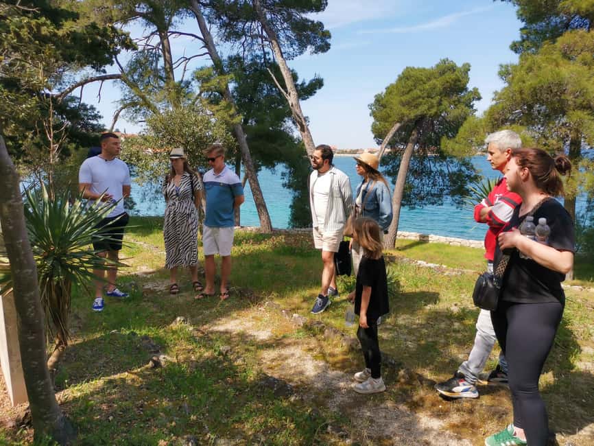 Zadar: Guided Speedboat Tour with Food, Oil & Wine Tasting - Galevac and the Franciscan monastery