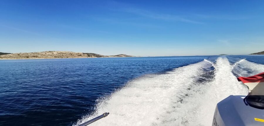 Zadar: Guided Speedboat Tour with Food, Oil & Wine Tasting - Who will enjoy this boat trip most?