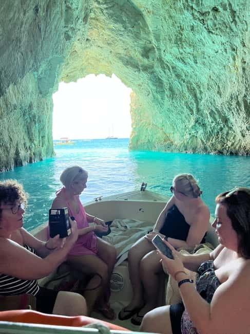 Zakynthos: Laganas Bay, Myzithres & Turtles Speedboat Tour - Myzithres, the first swim stop