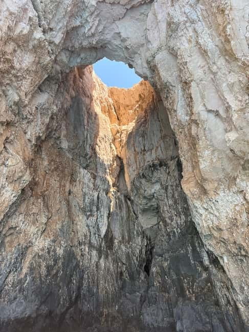 Zakynthos: Turtles, Marathonisi & Keri Caves Speedboat Tour - What to bring for a wet, sunny boat ride